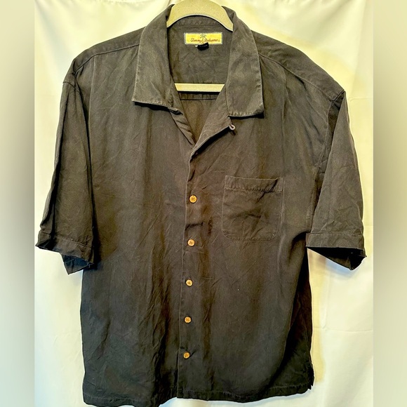 Tommy Bahama Size XL 100% Silk SOLD UNABLE TO DELETE - Picture 1 of 8